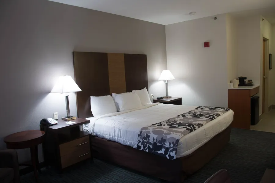Crossroads Inn And Suites hotel detail image 6