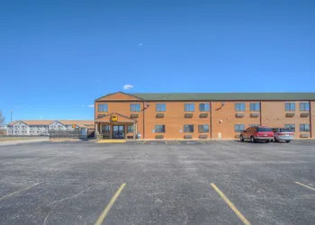 Booneslick Lodge of Neosho hotel thumbnail 2