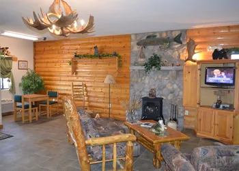Booneslick Lodge of Neosho hotel thumbnail 3