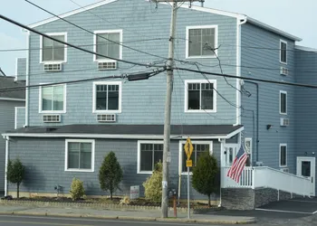 Rhea's Inn By The Sea hotel thumbnail 6