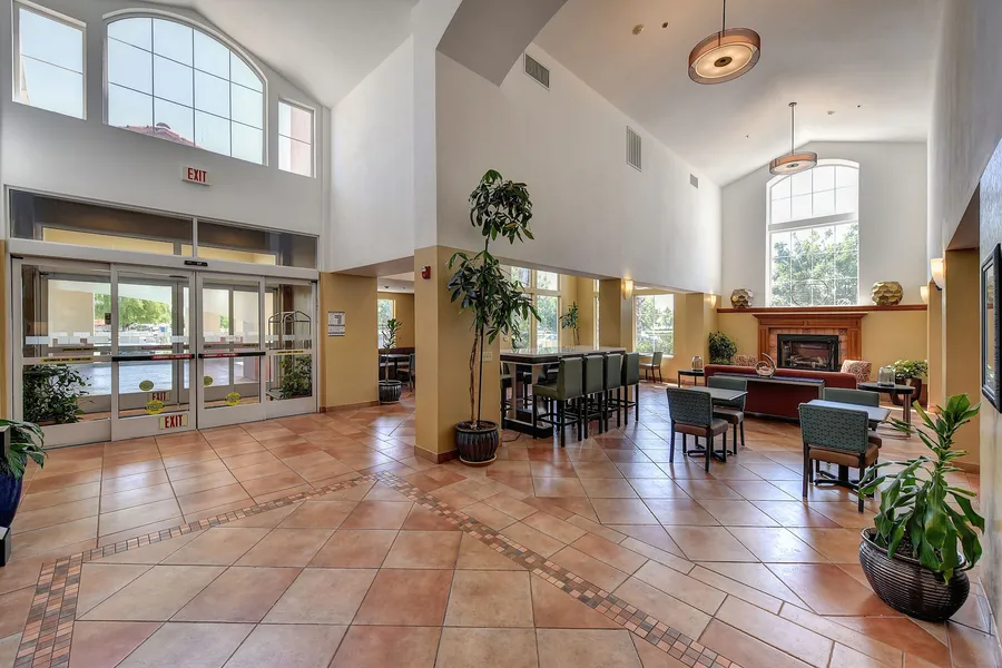 Holiday Inn Express Hotel & Suites Manteca by IHG hotel detail image 6