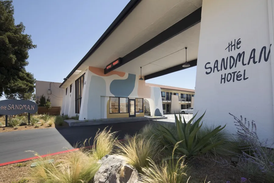 The Sandman Santa Rosa Sonoma, an Ascend Collection Hotel hotel detail image 2