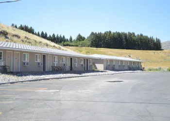 A Wyoming Inn hotel thumbnail 6