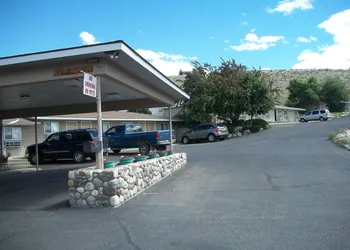 A Wyoming Inn hotel thumbnail 7