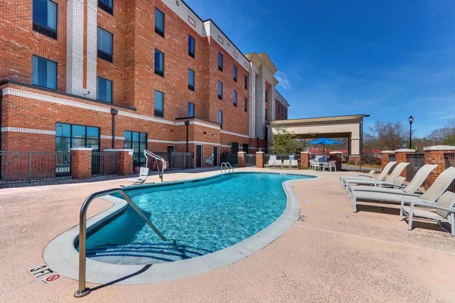 Hampton Inn & Suites Hartsville hotel detail image 6