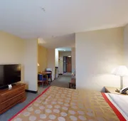 Ramada by Wyndham Strasburg/Shenandoah Valley hotel detail image 7