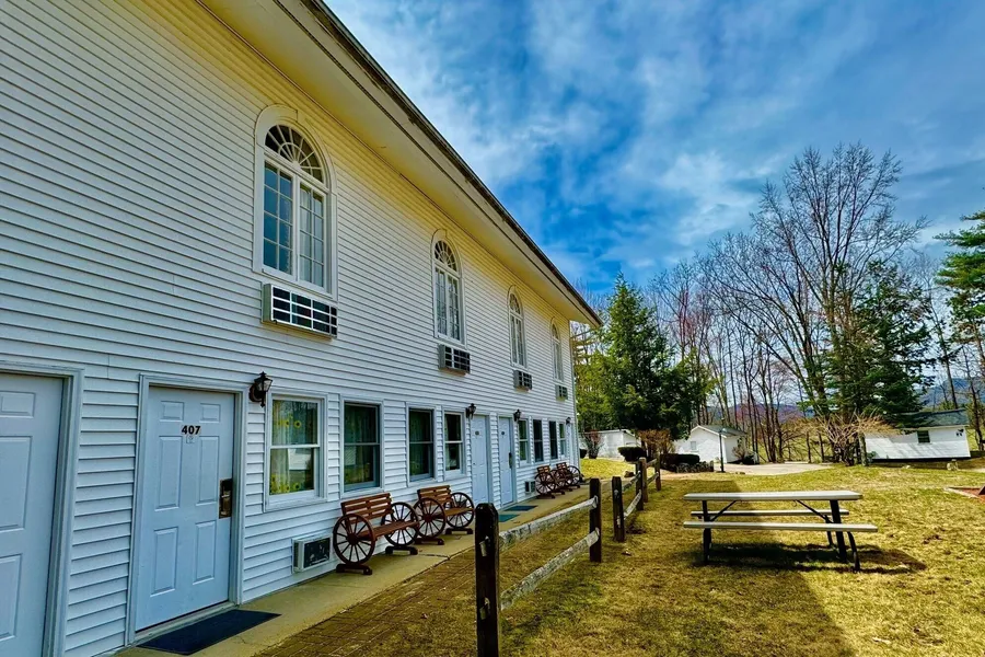 Merrill Farm Inn hotel detail image 6