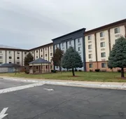 Days Inn and Suites by Wyndham Hammond, IN hotel detail image 3