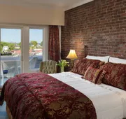 Lord Camden Inn hotel detail image 7
