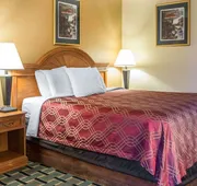 Econo Lodge Dalton West hotel detail image 4