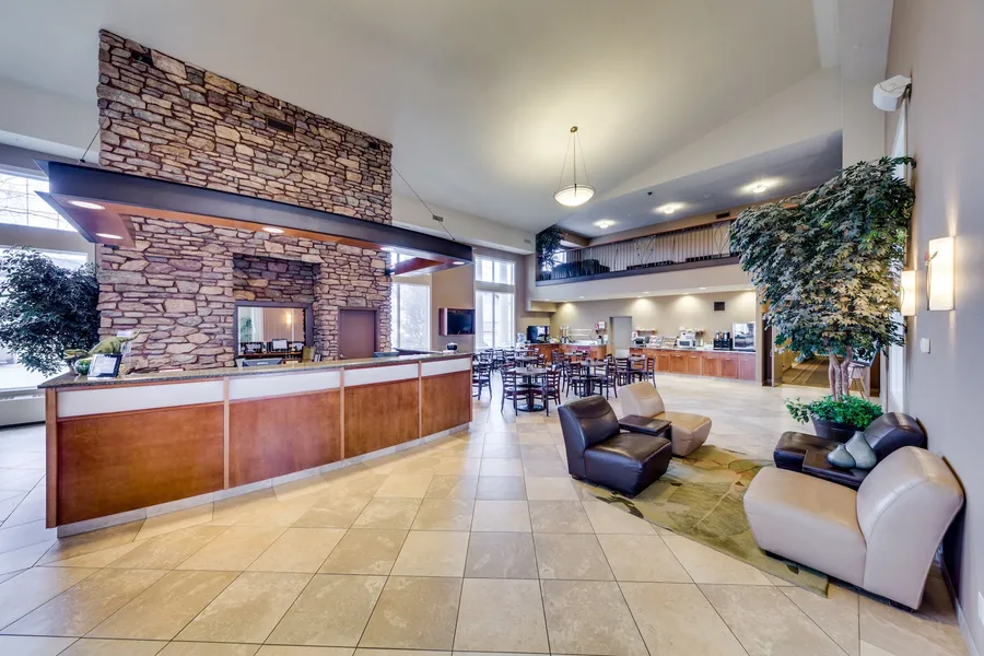 Heritage Inn & Suites hotel detail image 2