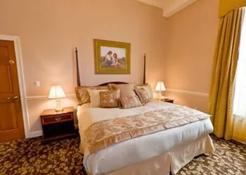 Hotel Alcott hotel thumbnail 8
