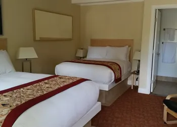 Marin Lodge hotel thumbnail 4