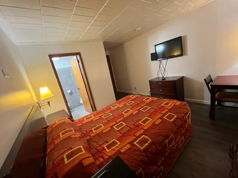 Budget Inn hotel detail image 6