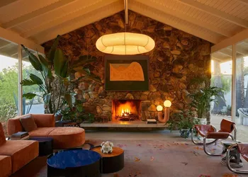 The Capri Hotel hotel thumbnail 3
