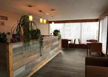 Frontier Lodge hotel thumbnail 4