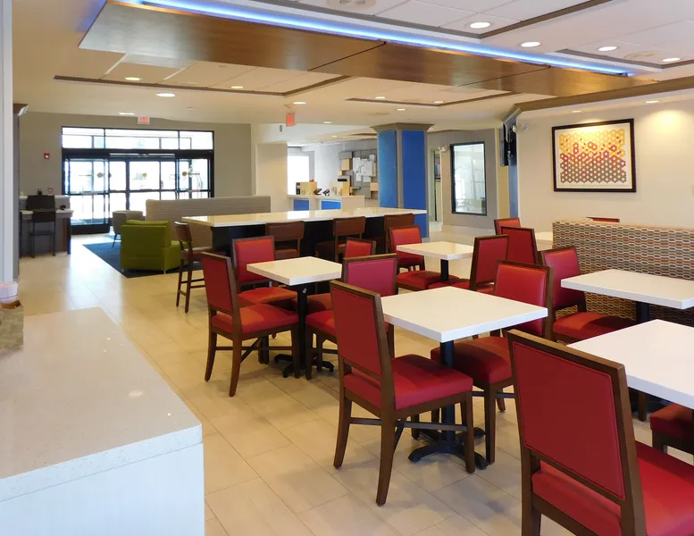 Holiday Inn Express Coventry S - West Warwick Area by IHG hotel detail image 6