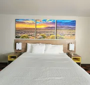 Days Inn by Wyndham Lumberton hotel detail image 7
