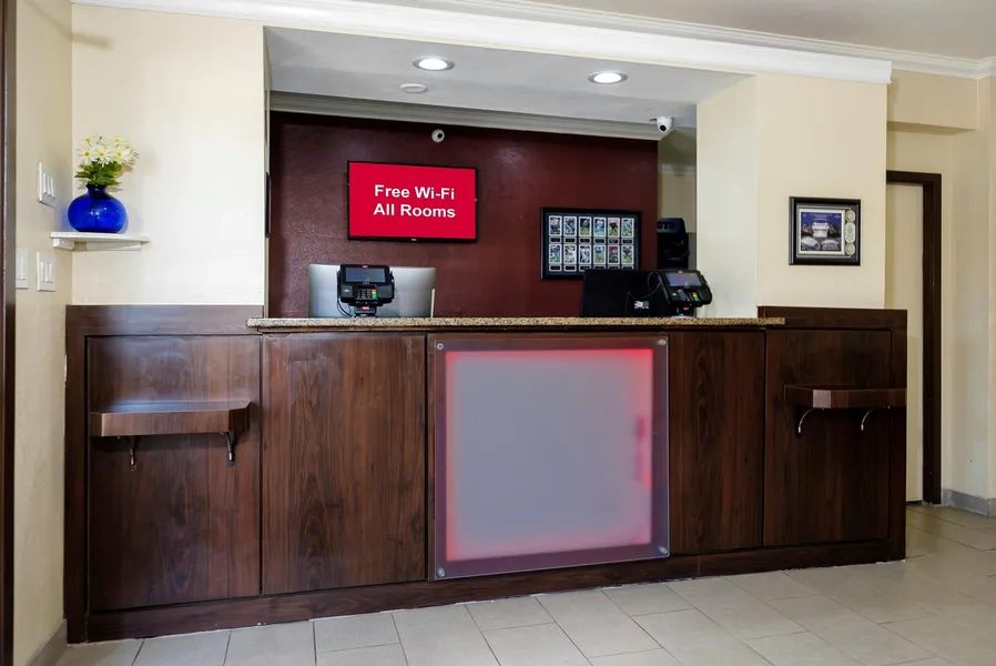 Red Roof Inn Arlington - Entertainment District hotel detail image 6