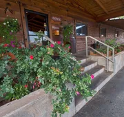 Red Stone Inn hotel detail image 3