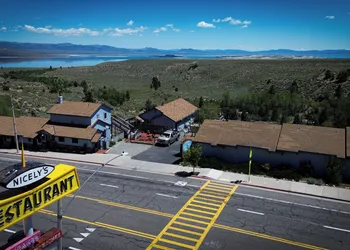 Yosemite Gateway Motel hotel thumbnail 2
