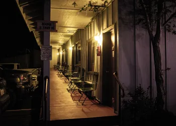 Yosemite Gateway Motel hotel thumbnail 8