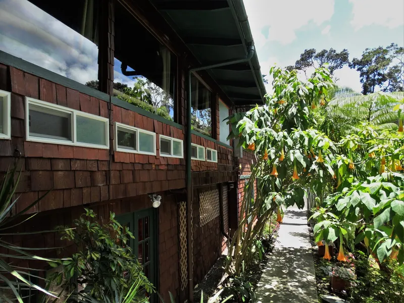 Chalet Kilauea hotel detail image 6