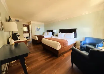 The Bayfront Inn hotel thumbnail 8