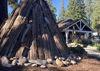 Tahoe Vistana Inn hotel thumbnail 2