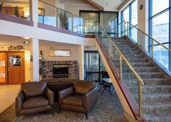 Express Suites Riverport Inn & Suites hotel thumbnail 7
