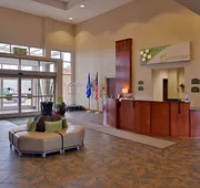 Holiday Inn Madison at The American Center by IHG hotel detail image 3