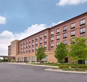 Holiday Inn Madison at The American Center by IHG hotel detail image 5