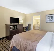 Quality Inn Franklin - Cool Springs Area hotel detail image 7