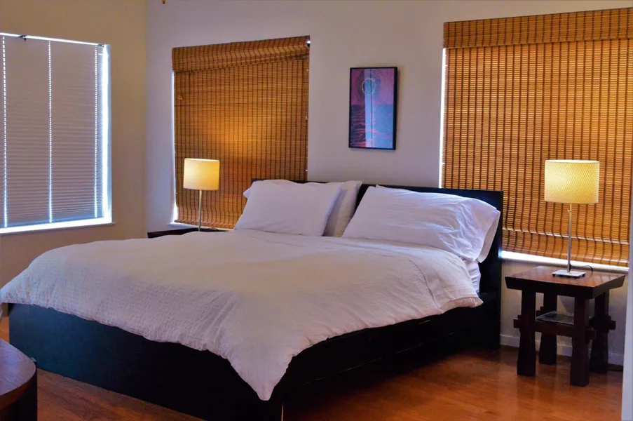 Modern B & B hotel detail image 2