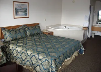 Brass Door Motel Gassville hotel thumbnail 7