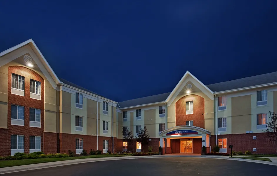 Candlewood Suites Kansas City Speedway by IHG hotel detail image 2