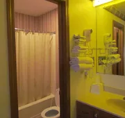 Travel Inn & Suites hotel detail image 7