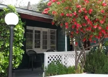 The Gateway Restaurant & Lodge hotel thumbnail 2