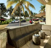 Hilton Grand Vacations Club McAlpin Ocean Plaza Miami hotel detail image 3