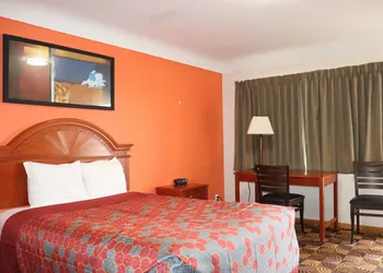Best Nights Inn hotel thumbnail 8