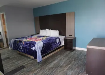 Thunderbird Motel hotel thumbnail 5