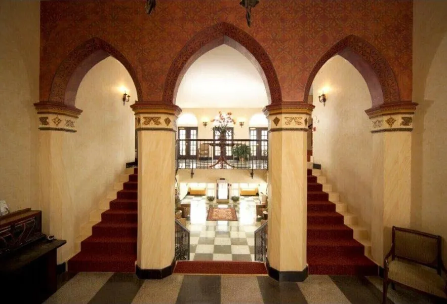 General Francis Marion Hotel hotel detail image 2