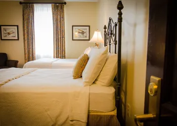 General Francis Marion Hotel hotel thumbnail 4