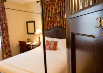 General Francis Marion Hotel hotel thumbnail 5