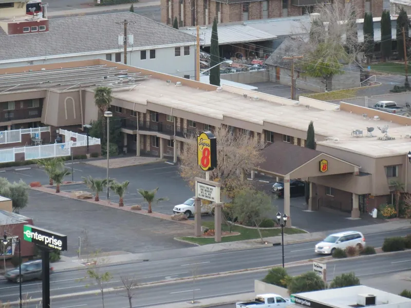 Super 8 by Wyndham St. George UT hotel detail image 2