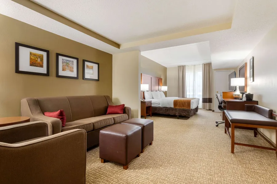 Comfort Inn & Suites Cordele hotel detail image 6
