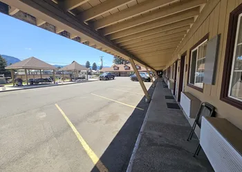 Cle Elum Travelers Inn hotel thumbnail 3