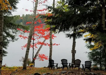 Wilson Lake Inn hotel thumbnail 3