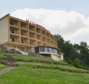 Hillside Inn hotel detail image 3