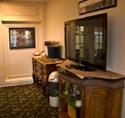 Hillside Inn hotel detail image 5